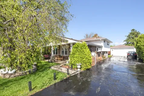 7437 Garden Lane Justice IL 60458