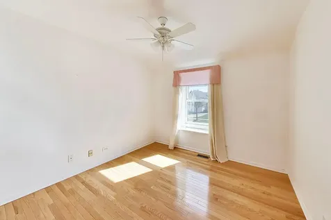 1422 Madison Road Buffalo Grove IL 60089
