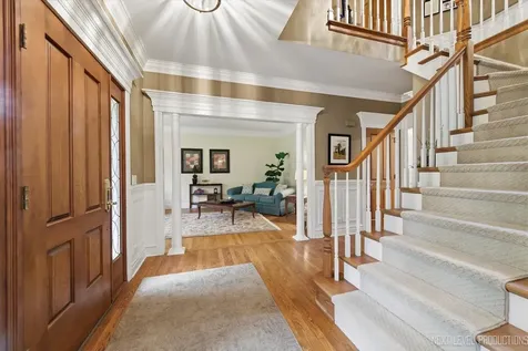 1005 Stonehedge Road St. Charles IL 60174