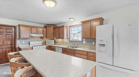 2136 North 34th Road Ottawa IL 61350