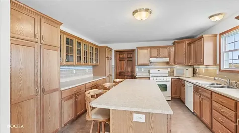 2136 North 34th Road Ottawa IL 61350