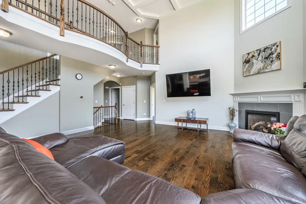 4544 Shumard Lane Naperville IL 60564