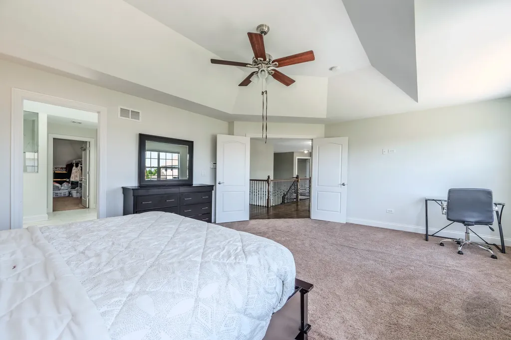 4544 Shumard Lane Naperville IL 60564