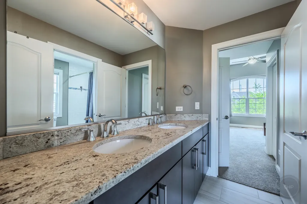 4544 Shumard Lane Naperville IL 60564