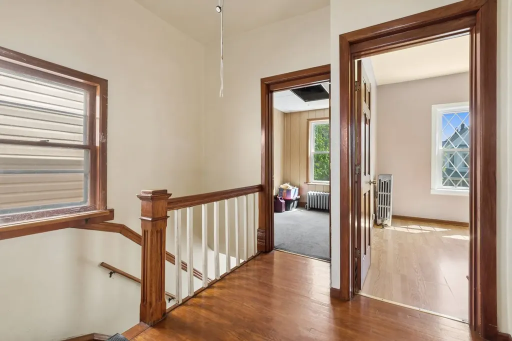 3412 West Mclean Avenue Chicago IL 60647