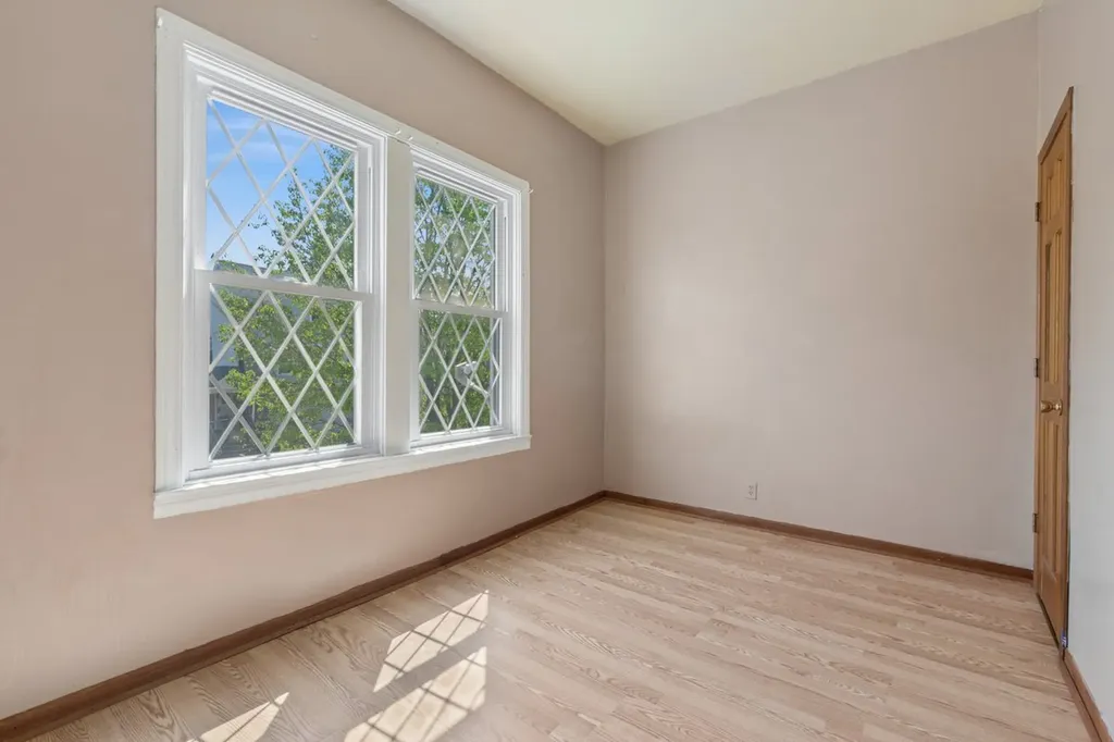 3412 West Mclean Avenue Chicago IL 60647