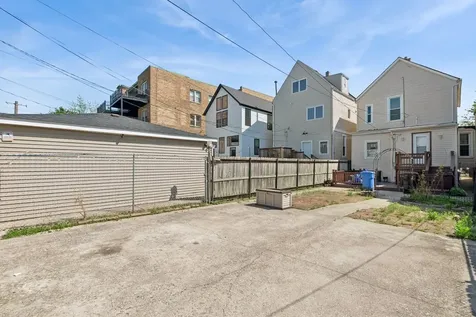 3412 West Mclean Avenue Chicago IL 60647