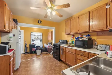 3412 West Mclean Avenue Chicago IL 60647