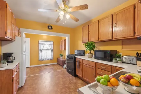 3412 West Mclean Avenue Chicago IL 60647