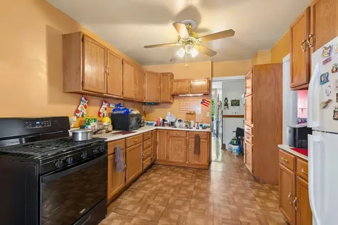 3412 West Mclean Avenue Chicago IL 60647