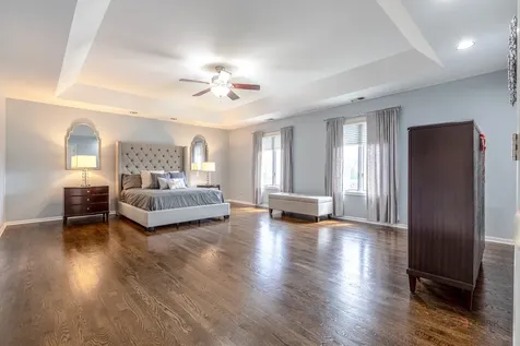 1801 North Dover Court Arlington Heights IL 60004