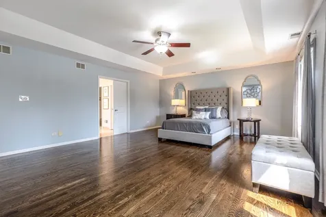 1801 North Dover Court Arlington Heights IL 60004
