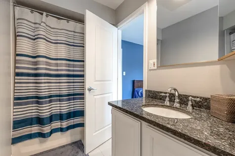 1801 North Dover Court Arlington Heights IL 60004
