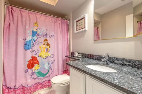 1801 North Dover Court Arlington Heights IL 60004