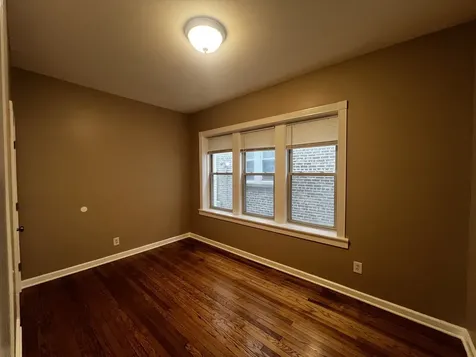 735 North Hamlin Avenue Chicago IL 60624
