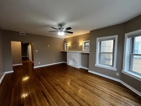 735 North Hamlin Avenue Chicago IL 60624