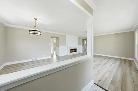 4728 West 99th Place Oak Lawn IL 60453