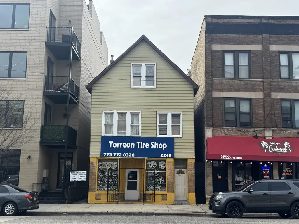 2248 North Western Avenue Chicago IL 60647