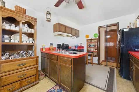 7824 West 74th Street Bridgeview IL 60455