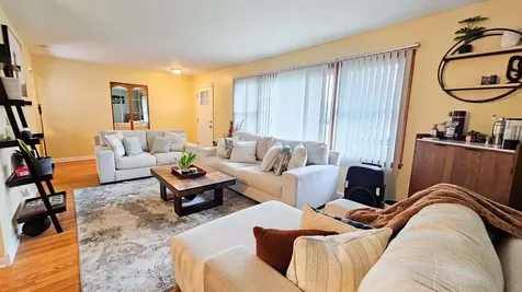1339 Prince Drive South Holland IL 60473