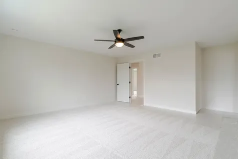 1304 Woodbine Road Bloomington IL 61704