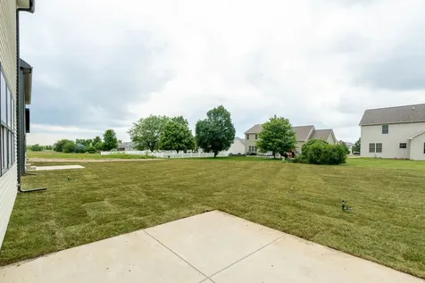 1304 Woodbine Road Bloomington IL 61704