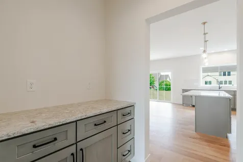 1304 Woodbine Road Bloomington IL 61704