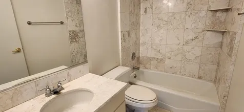221 East Walton Place Chicago IL 60611