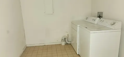 221 East Walton Place Chicago IL 60611