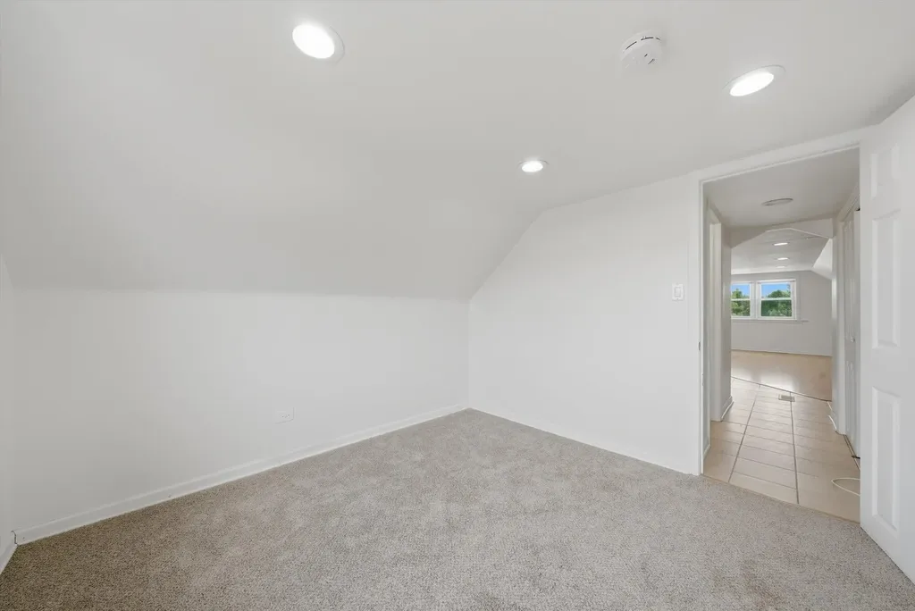 5134 South Laporte Avenue Chicago IL 60638
