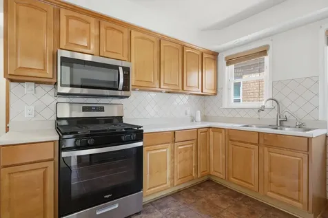 5134 South Laporte Avenue Chicago IL 60638