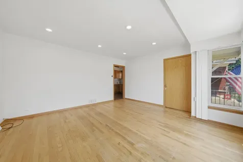 5134 South Laporte Avenue Chicago IL 60638
