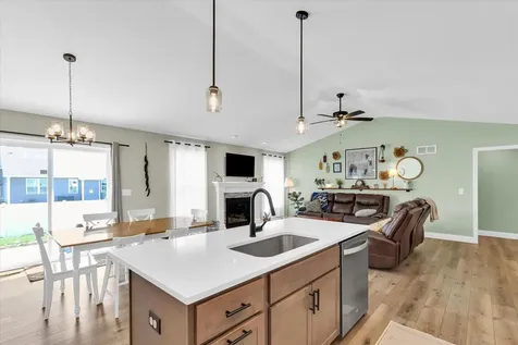 712 Cates Drive Mahomet IL 61853