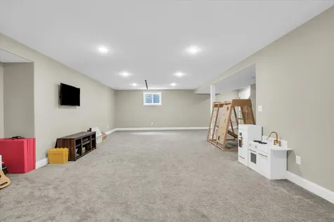 712 Cates Drive Mahomet IL 61853