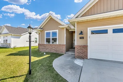 712 Cates Drive Mahomet IL 61853