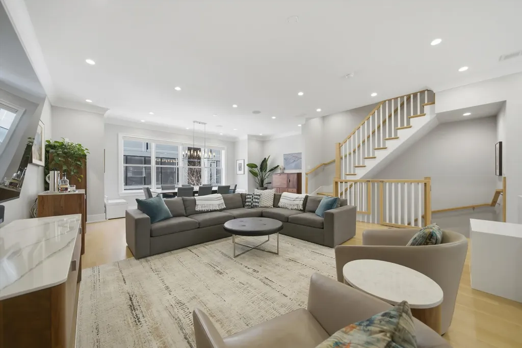 312 East Cullerton Street Chicago IL 60616