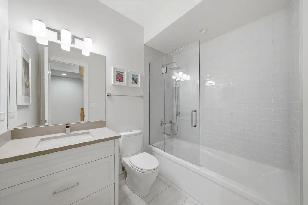 312 East Cullerton Street Chicago IL 60616