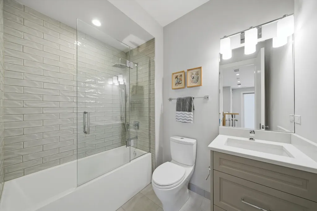 312 East Cullerton Street Chicago IL 60616