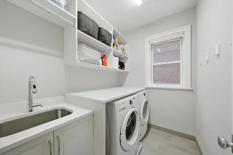 312 East Cullerton Street Chicago IL 60616