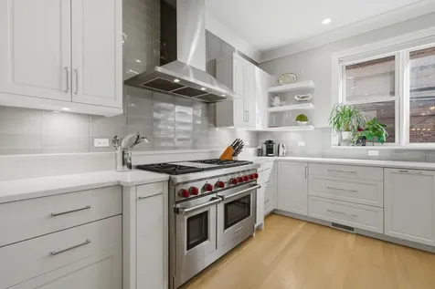 312 East Cullerton Street Chicago IL 60616