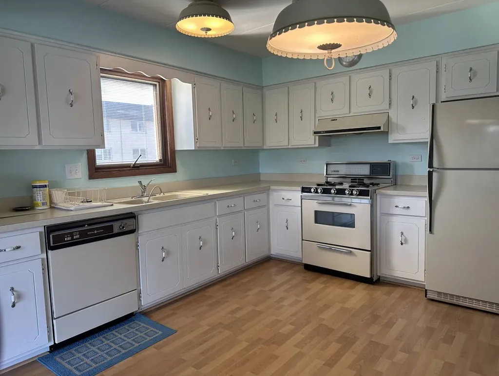 7448 West 153rd Street Orland Park IL 60462