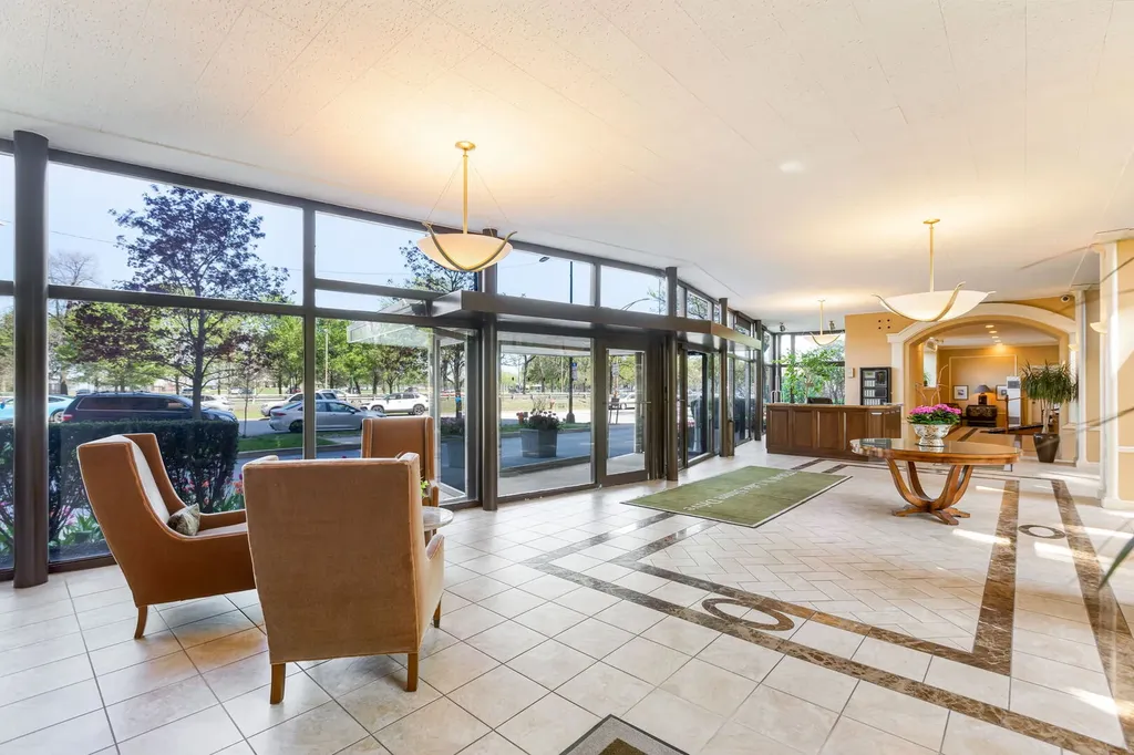 3730 North Lake Shore Drive Chicago IL 60613