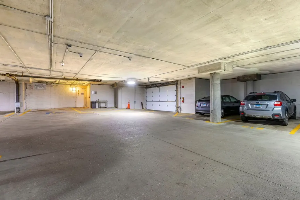 3730 North Lake Shore Drive Chicago IL 60613