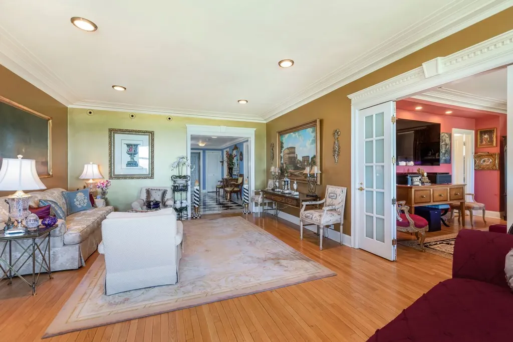 3730 North Lake Shore Drive Chicago IL 60613