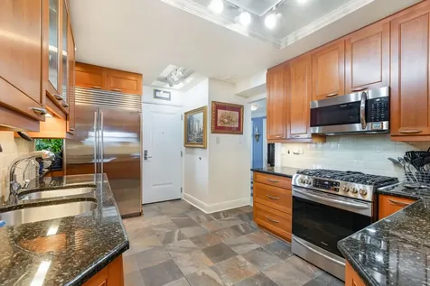 3730 North Lake Shore Drive Chicago IL 60613