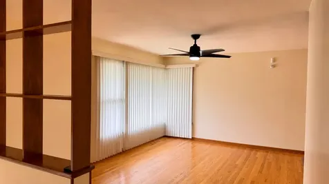 539 East 169th Street South Holland IL 60473