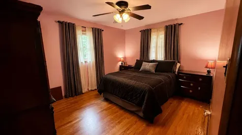 539 East 169th Street South Holland IL 60473