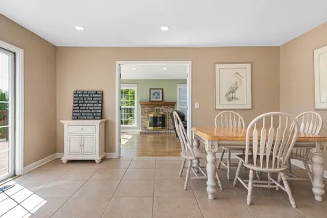 17325 West Westwind Drive Gurnee IL 60031