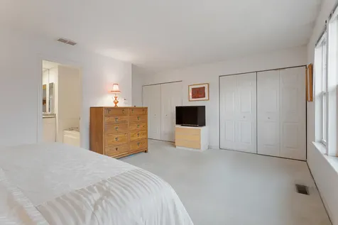 4922 South Cornell Avenue Chicago IL 60615
