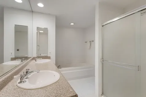 4922 South Cornell Avenue Chicago IL 60615